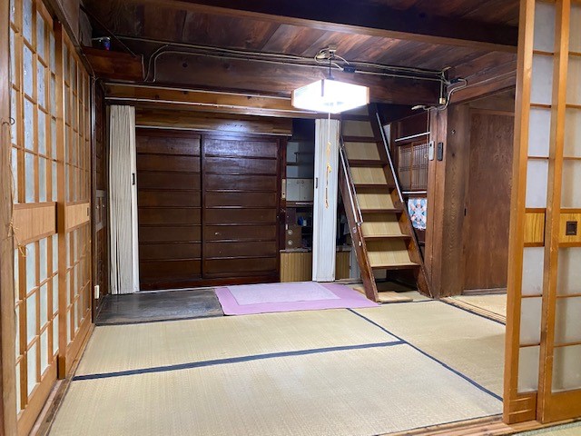 detached 由良町衣奈