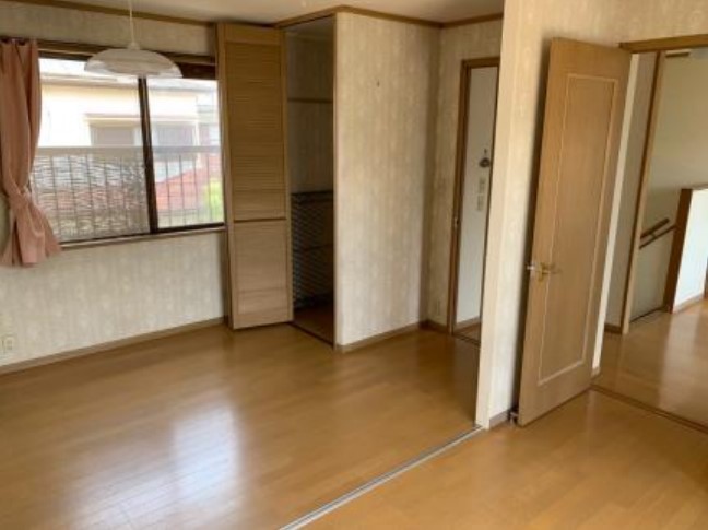 detached 海南市日方