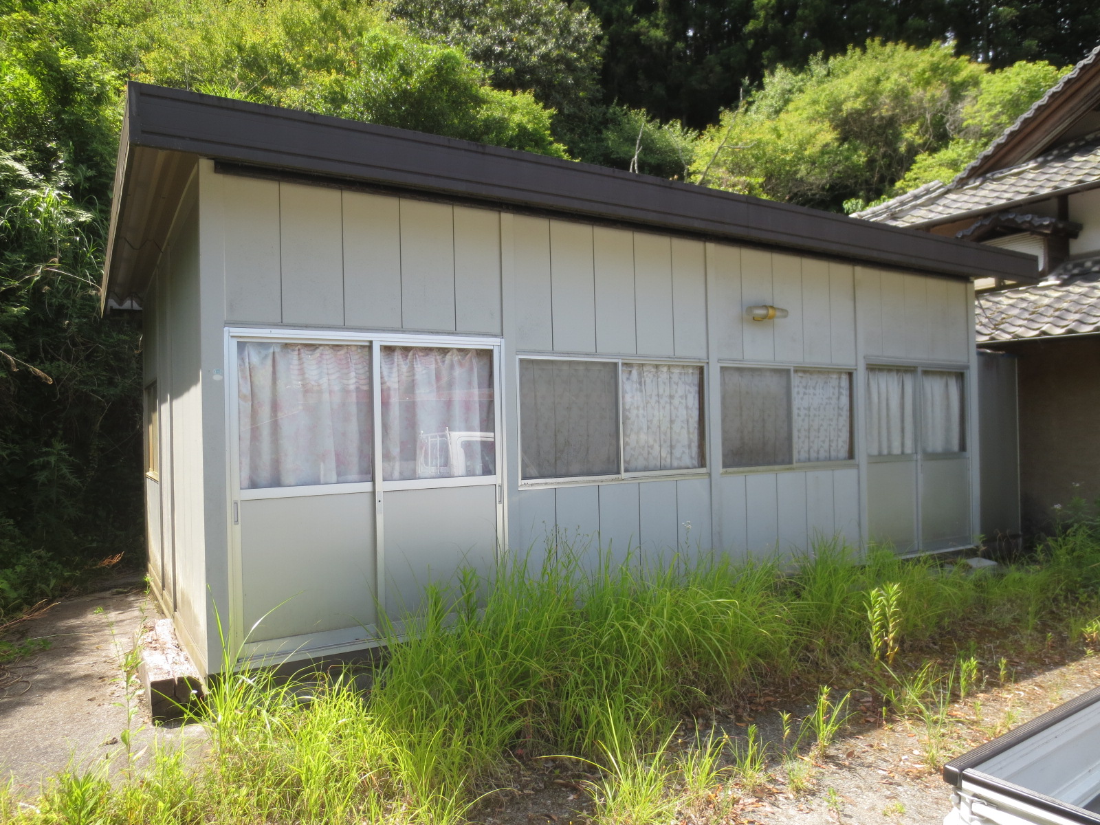 detached 紀美野町釜滝