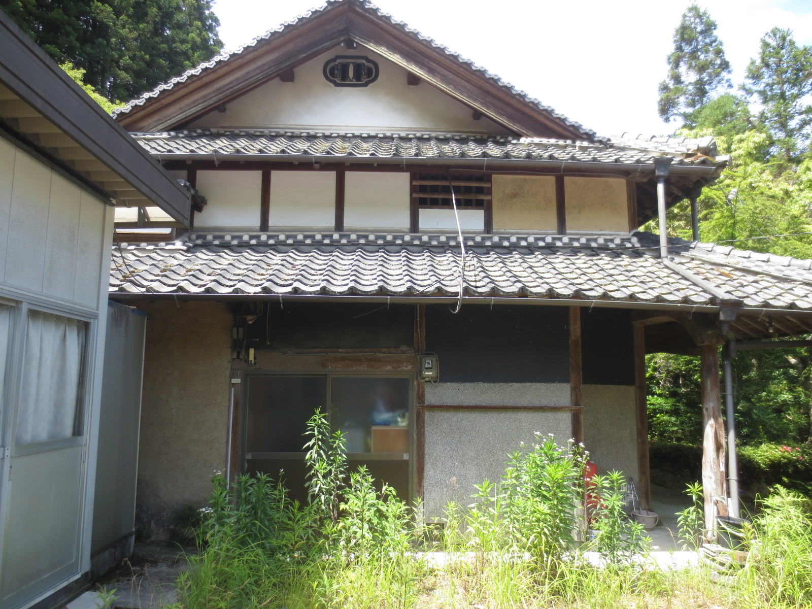 detached 紀美野町釜滝