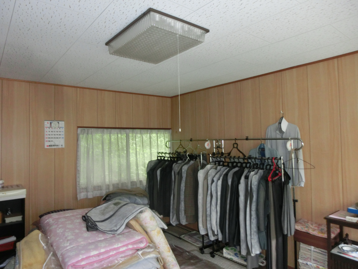 detached 紀美野町釜滝