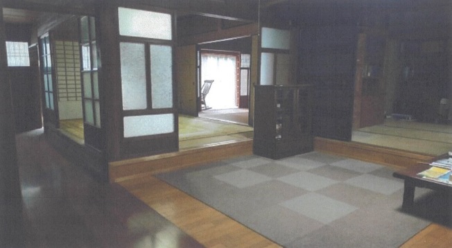 detached 日高町原谷