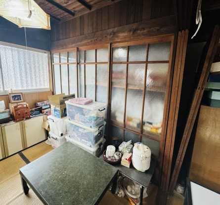 detached 串本町田並