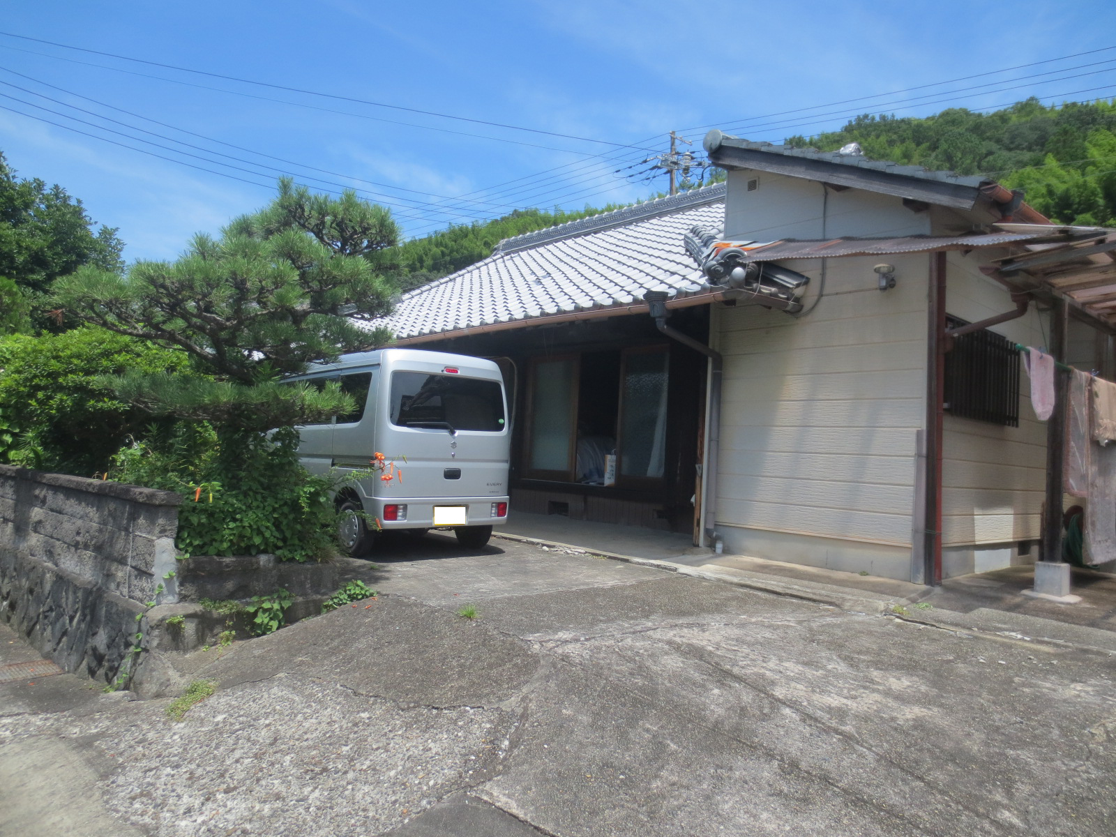 Traditional houses for sale in Kimino Cho, Wakayama Ken
