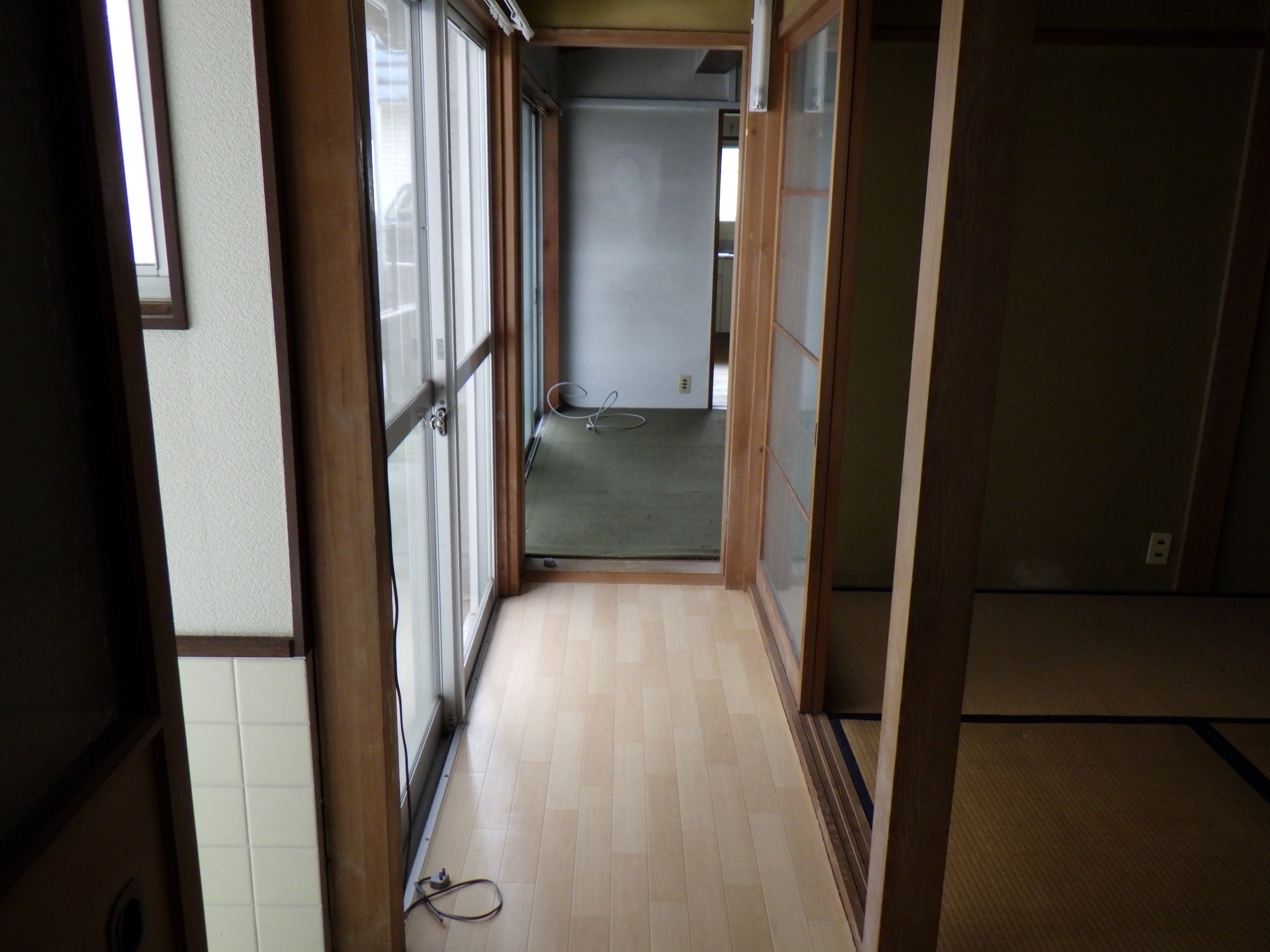 townhouse 海南市船尾