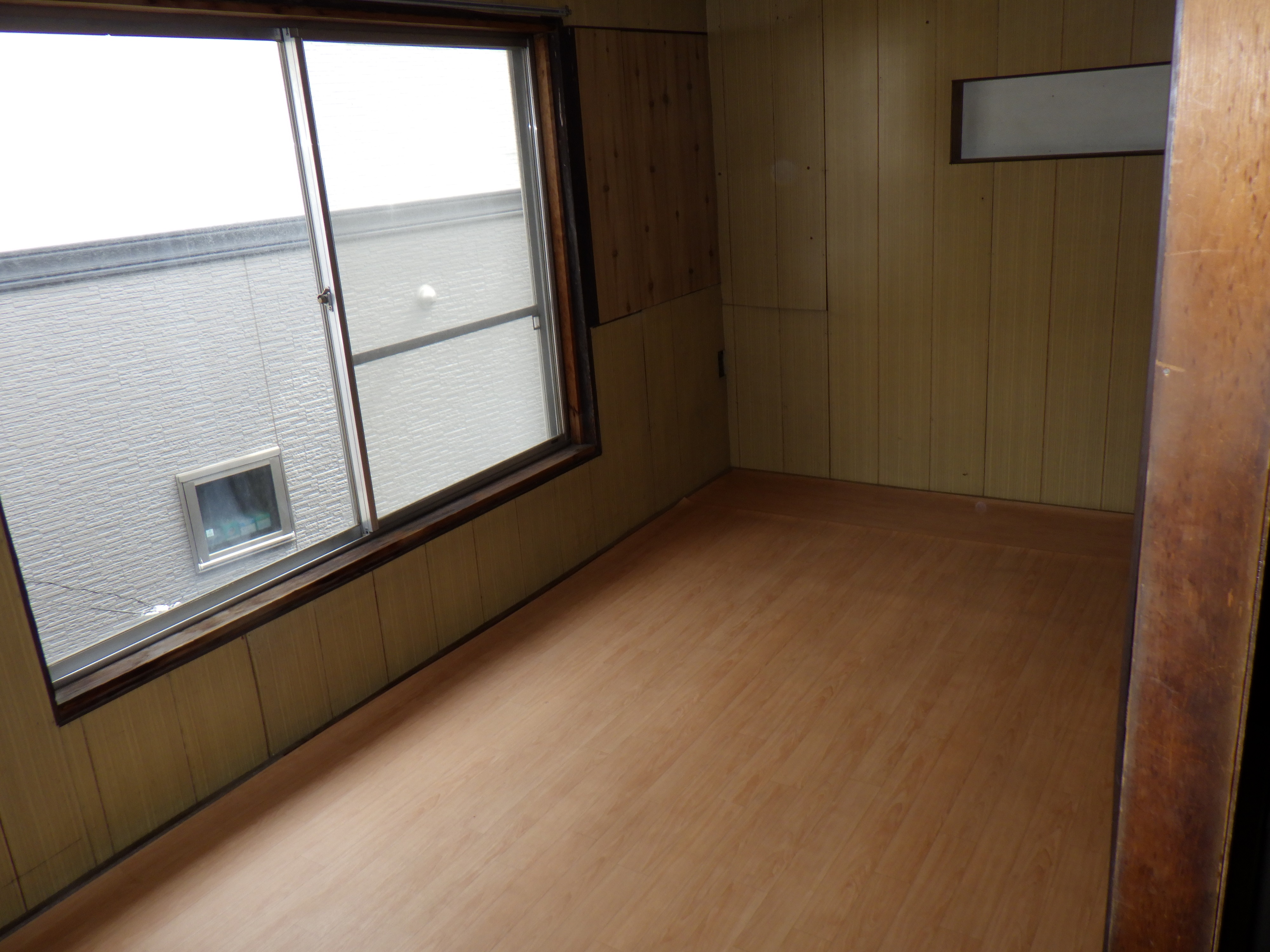 townhouse 海南市船尾