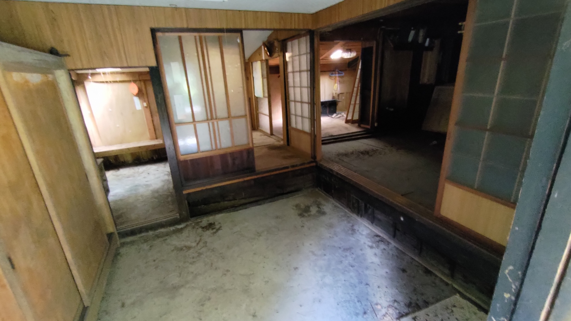 detached 日高川町上初湯川