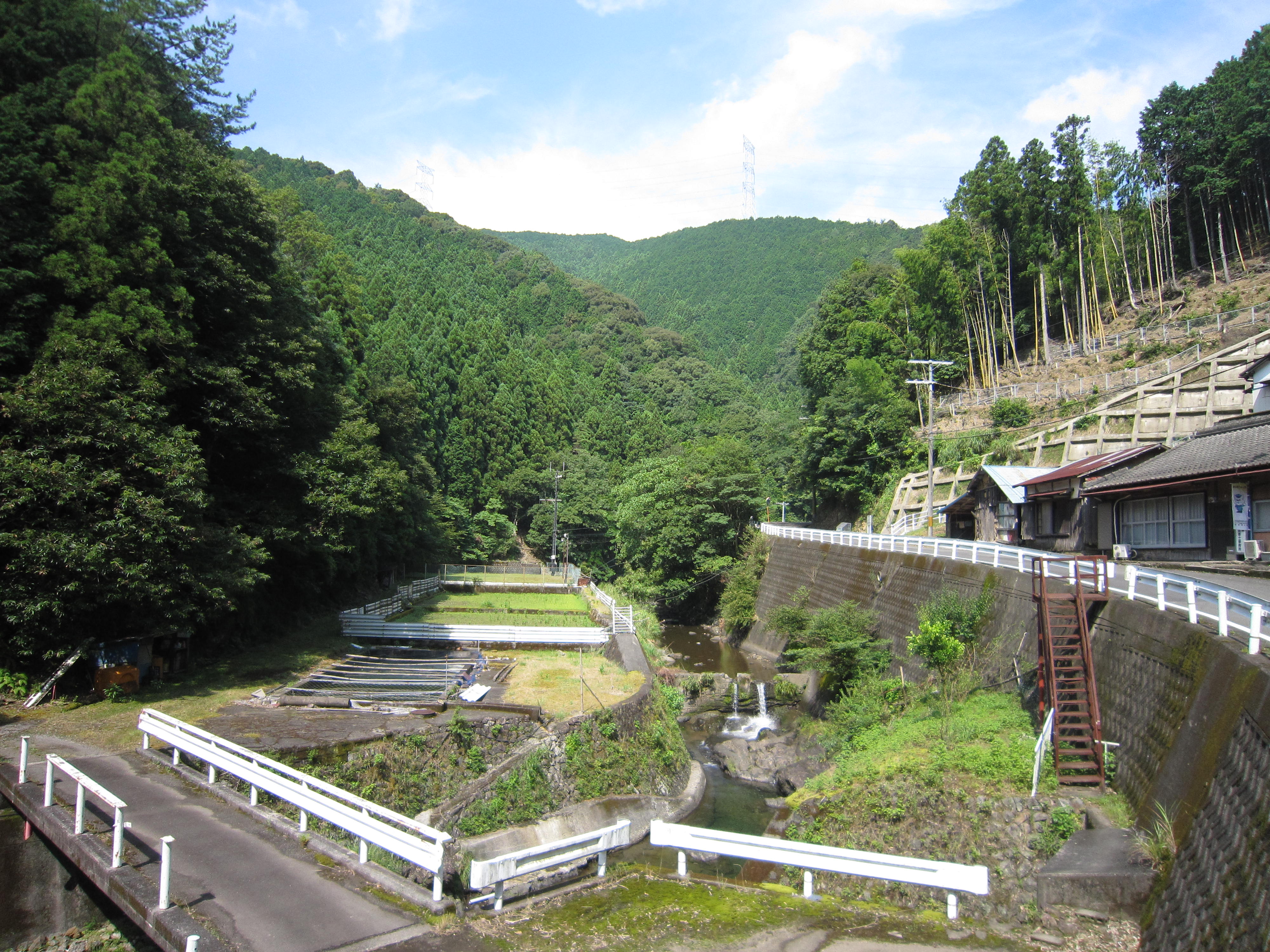 detached 日高川町三十井川